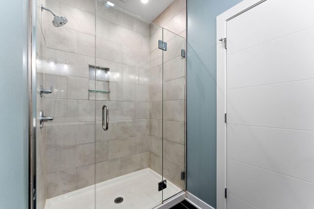 283 Nomo Place, Crown Point, IN 46307