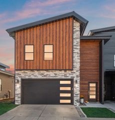 283 Nomo Place, Crown Point, IN 46307