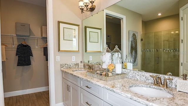 3219 PORTO LANE, Bradenton, FL 34211