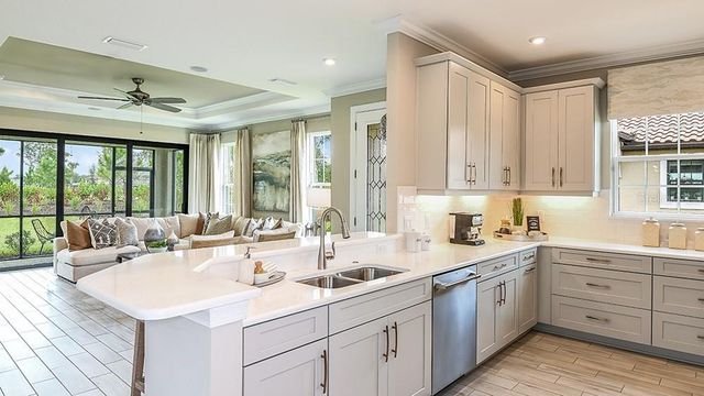 3219 PORTO LANE, Bradenton, FL 34211