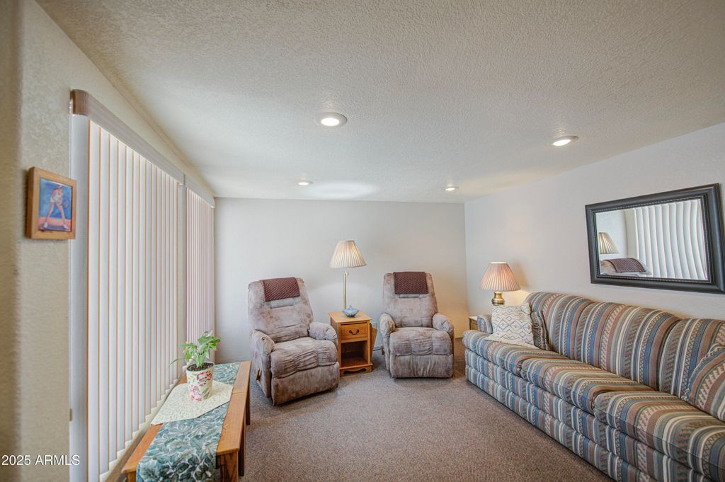 Image 3 of property listing at 7750 E BROADWAY Road 147, Mesa, AZ 85208
