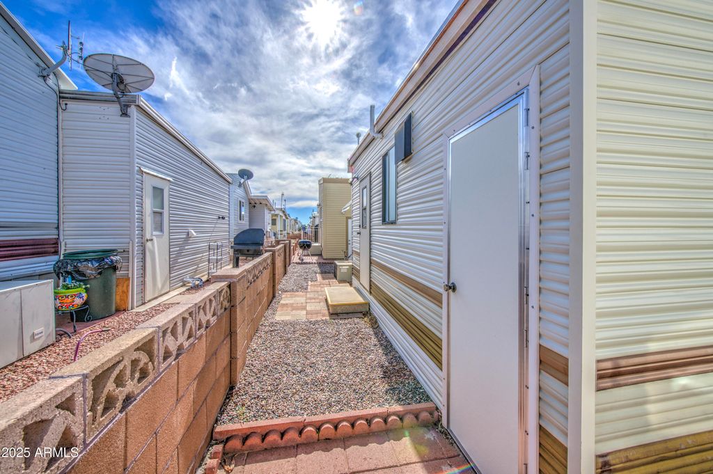 Image 30 of property listing at 7750 E BROADWAY Road 147, Mesa, AZ 85208