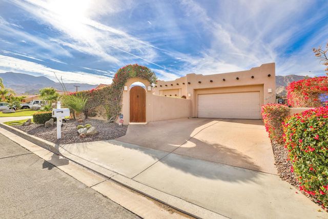 54605 Avenue Vallejo, La Quinta, CA 92253