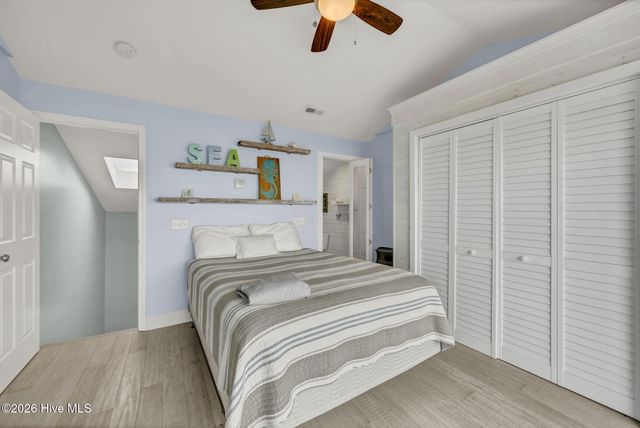 811 Carolina Beach Avenue S, Carolina Beach, NC 28428