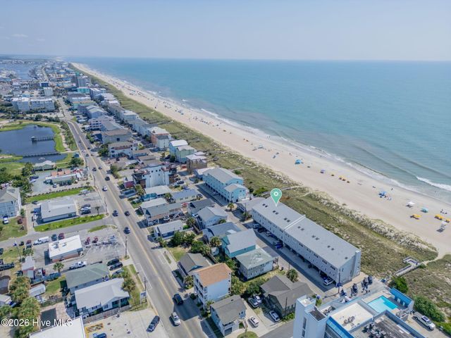 811 Carolina Beach Avenue S, Carolina Beach, NC 28428