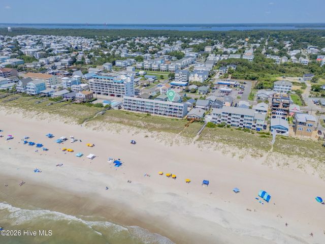 811 Carolina Beach Avenue S, Carolina Beach, NC 28428