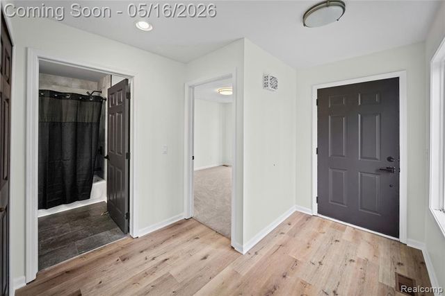 6397 Club Court, Grand Blanc, MI 48439