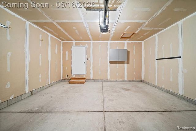 6397 Club Court, Grand Blanc, MI 48439