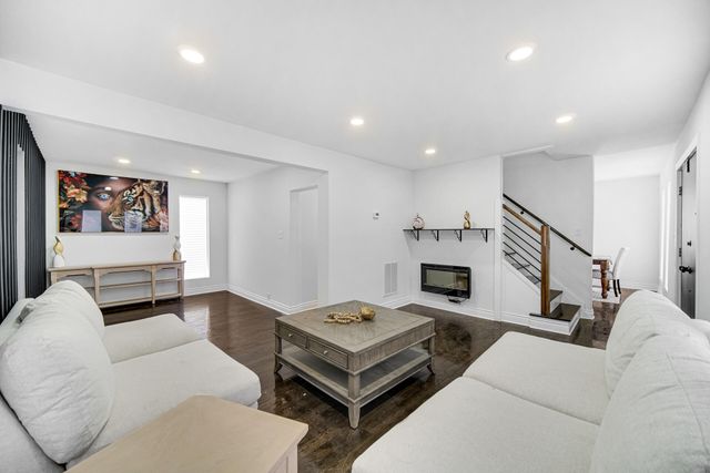 2585 Harrison Street, Gary, IN 46407