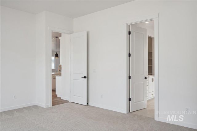 5145 N Trident Way, Meridian, ID 83646