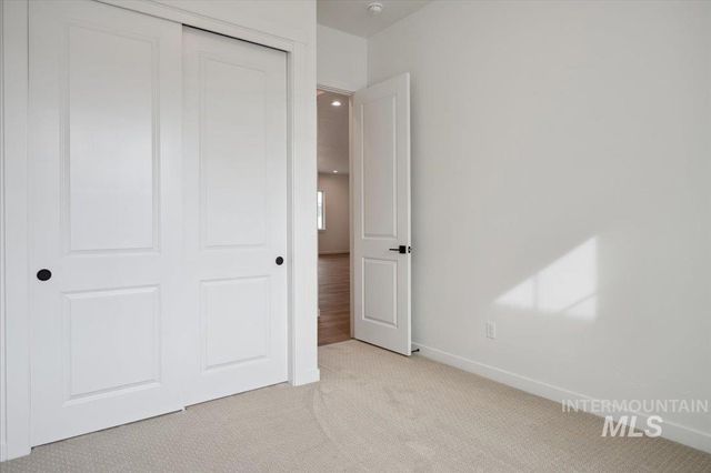 5145 N Trident Way, Meridian, ID 83646