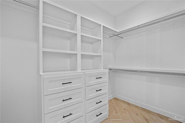 2728 E Conroe Road, Edinburg, TX 78542