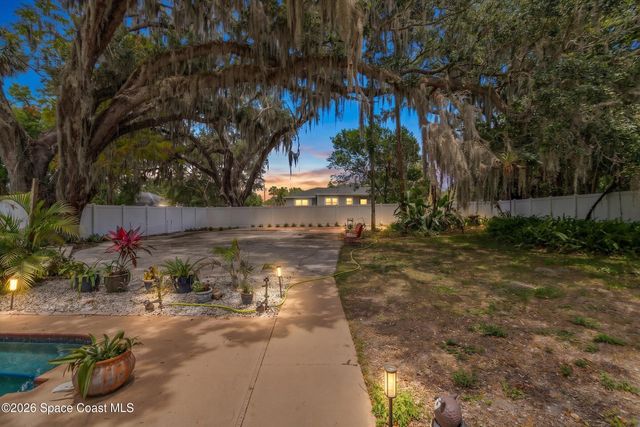 44 Littlejohn Lane, Rockledge, FL 32955