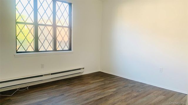 351 Sierra Vista, Valley Cottage, NY 10989