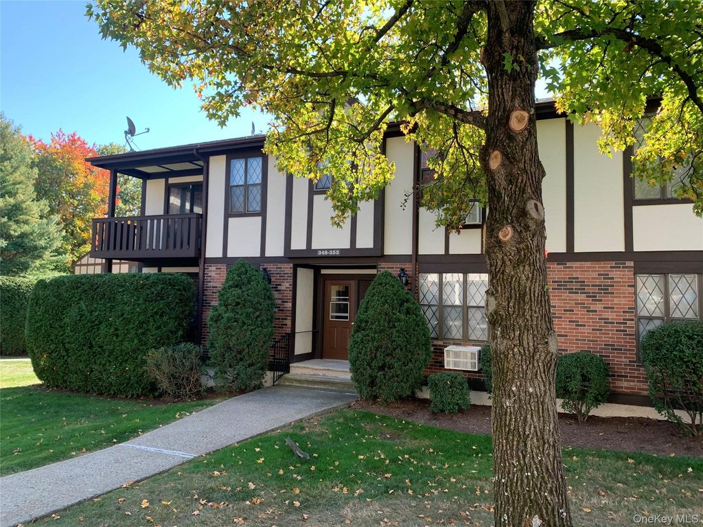 351 Sierra Vista, Valley Cottage, NY 10989