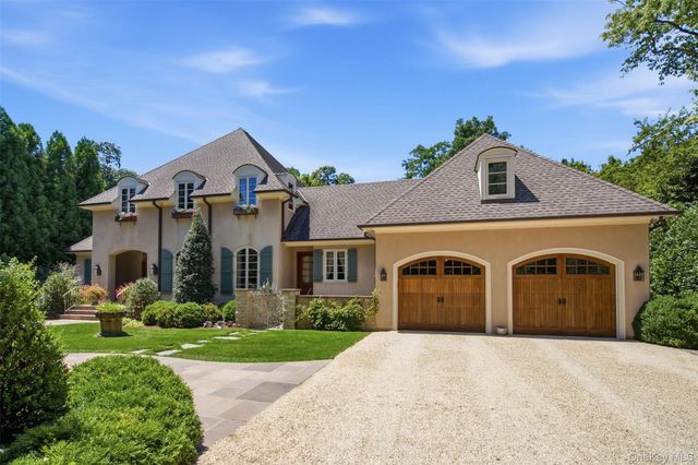 5 Puritan Place, Huntington, NY 11743