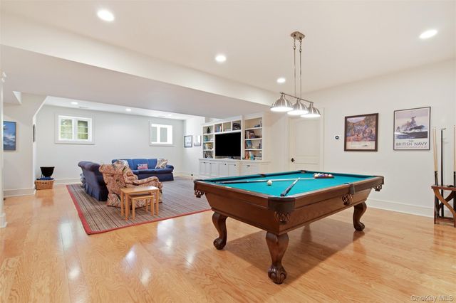 5 Puritan Place, Huntington, NY 11743