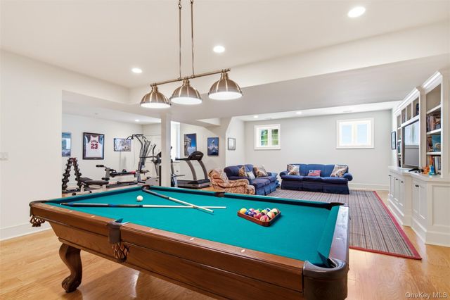 5 Puritan Place, Huntington, NY 11743