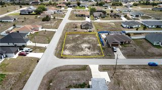 300 NW 21st ST, Cape Coral, FL 33993