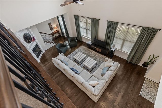 2200 NE Steinbeck Drive, Bentonville, AR 72712