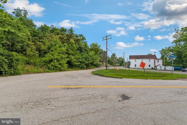 9005 BACKLICK RD, Fort Belvoir, VA 22060