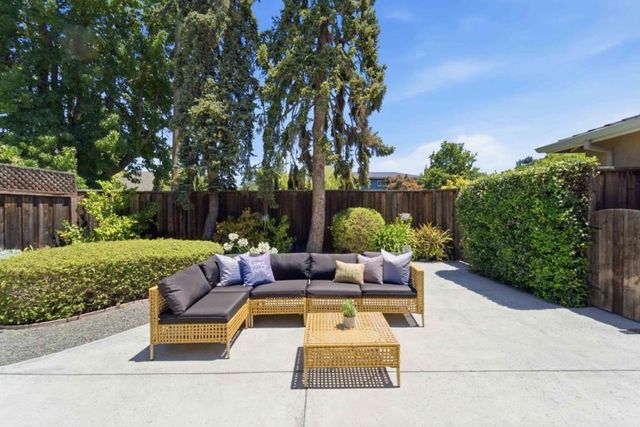 1837 Comstock Lane, San Jose, CA 95124