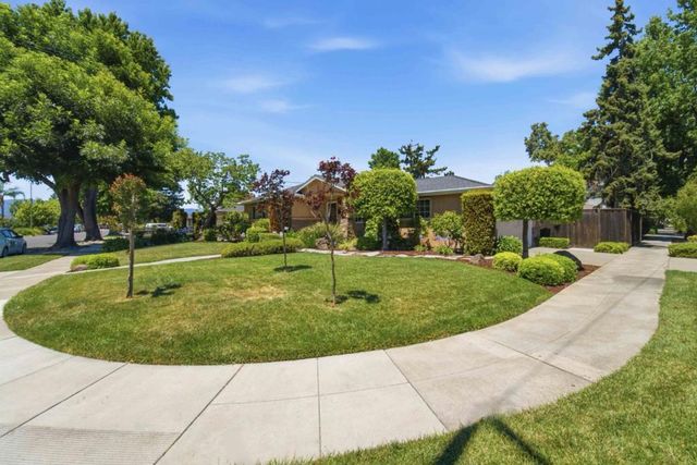 1837 Comstock Lane, San Jose, CA 95124