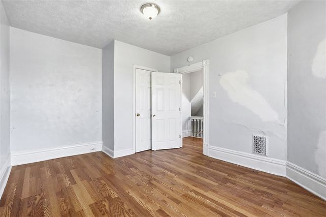 3226 Huxley St, Sheraden, PA 15204