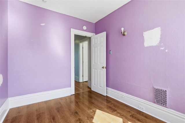 3226 Huxley St, Sheraden, PA 15204