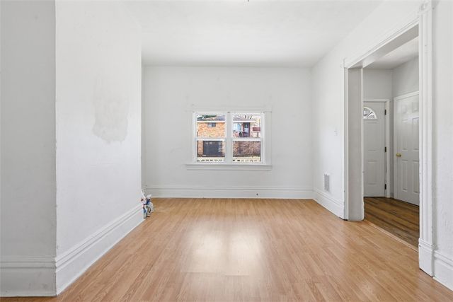 3226 Huxley St, Sheraden, PA 15204