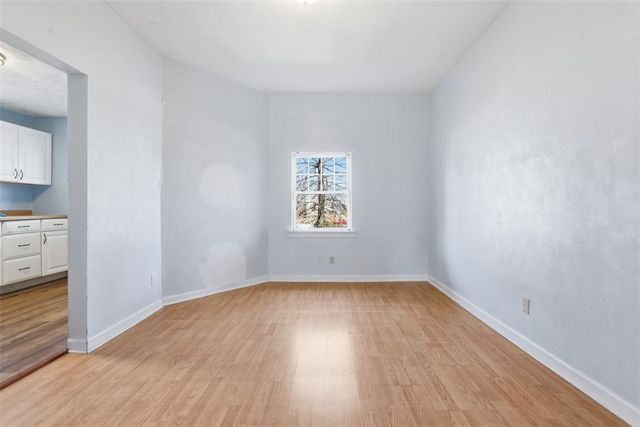 3226 Huxley St, Sheraden, PA 15204