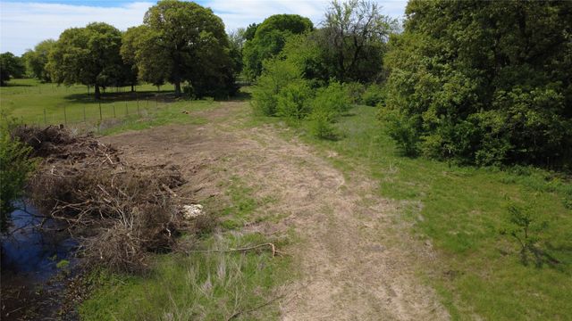 2321 N County Road 810, Alvarado, TX 76009