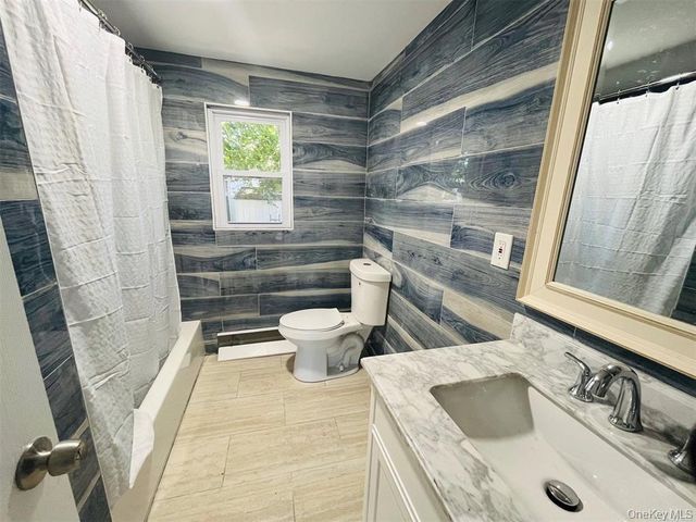 200 Hicksville Road, Seaford, NY 11783