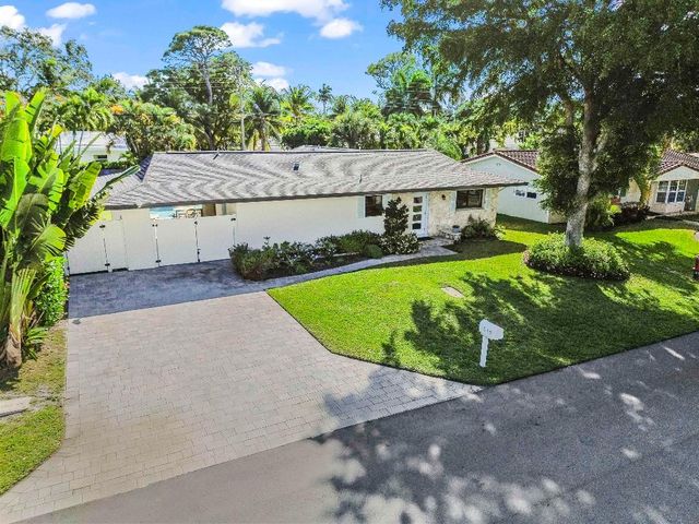 518 SW 28th Avenue, Boynton Beach, FL 33435