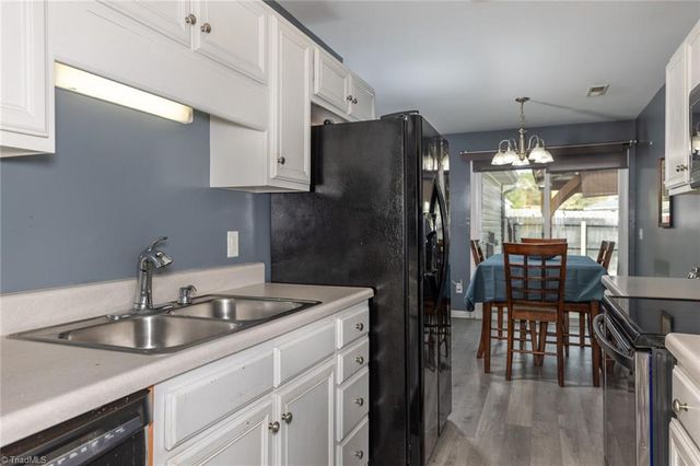 874 Big Creek Court, High Point, NC 27265