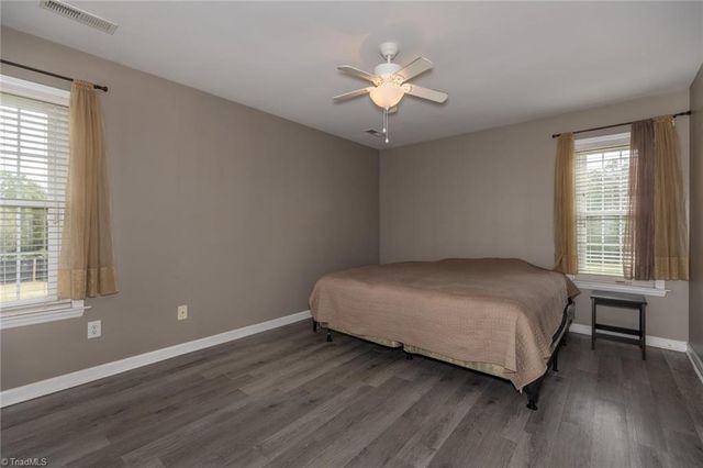 874 Big Creek Court, High Point, NC 27265