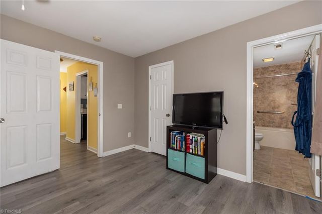 874 Big Creek Court, High Point, NC 27265