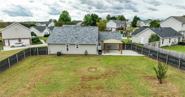 874 Big Creek Court, High Point, NC 27265
