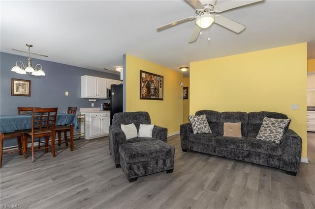 874 Big Creek Court, High Point, NC 27265