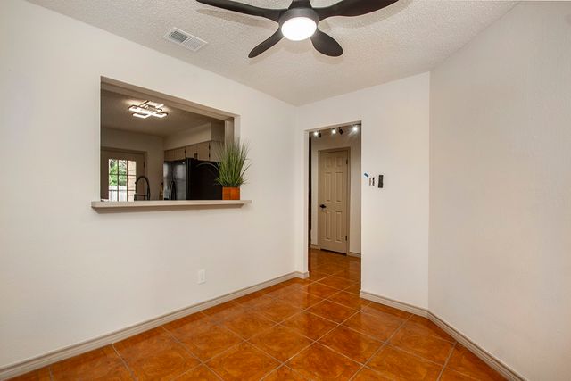 1609 Brentwood Drive, Irving, TX 75061