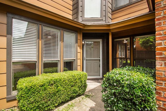 1609 Brentwood Drive, Irving, TX 75061