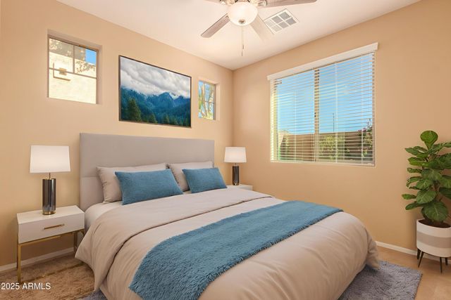 3215 E SPORTS Drive, Gilbert, AZ 85298