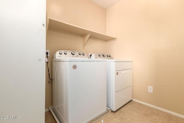 3215 E SPORTS Drive, Gilbert, AZ 85298