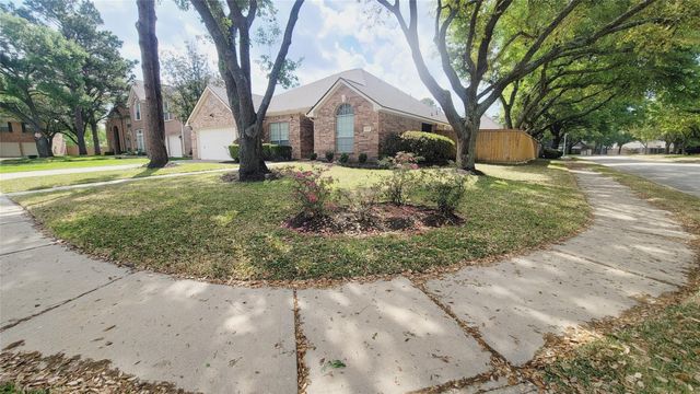 16215 Brinton Court, Houston, TX 77095