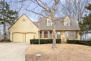 8832 Evanston Way, Kansas City, MO 64138