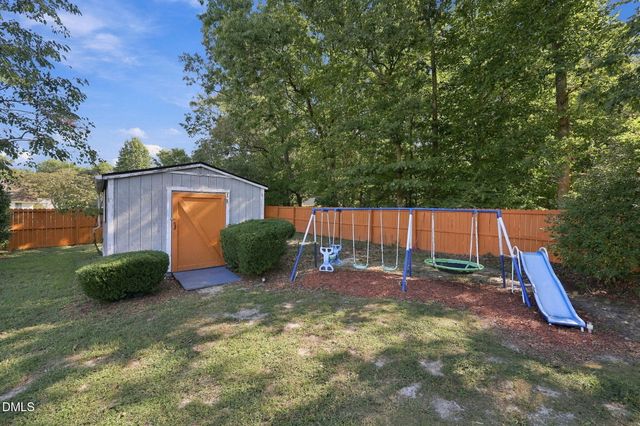 75 Linnett Court, Youngsville, NC 27596