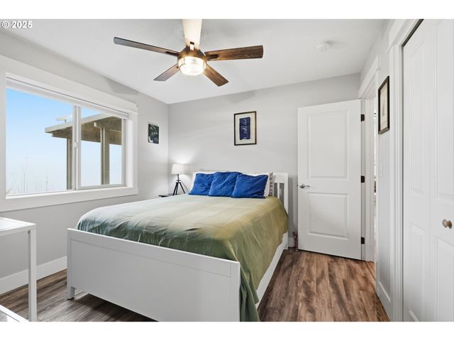 32400 Ne CLEARWATER Dr, Yacolt, WA 98675