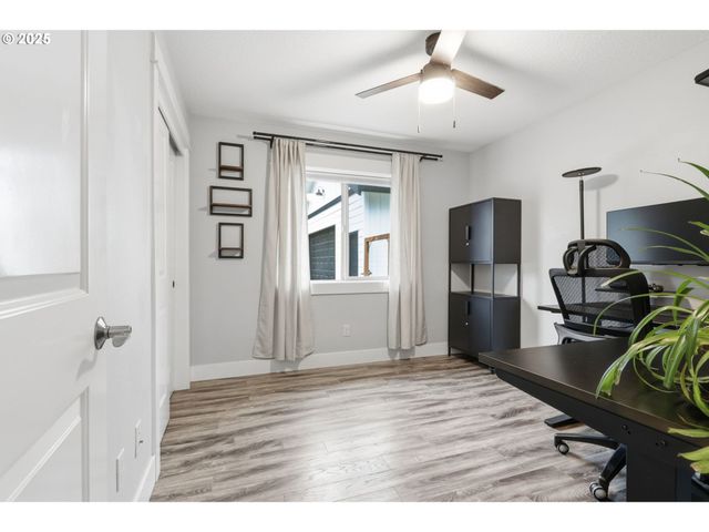 32400 Ne CLEARWATER Dr, Yacolt, WA 98675