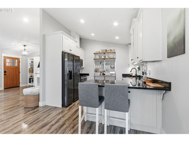 32400 Ne CLEARWATER Dr, Yacolt, WA 98675