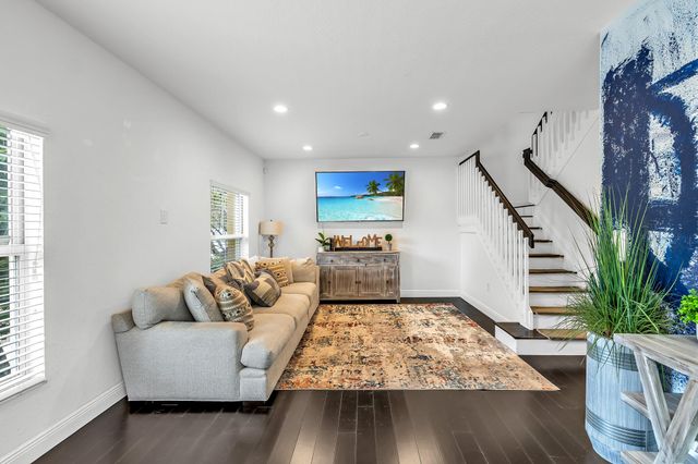 364 Lake Monterey Circle, Boynton Beach, FL 33426